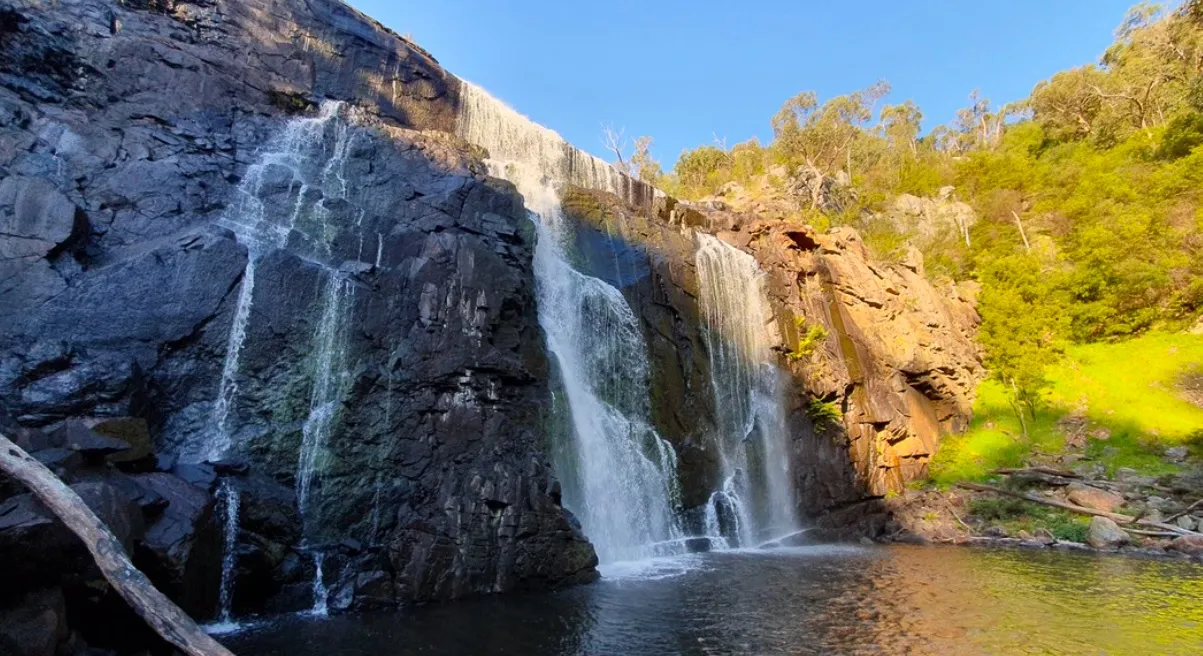 Rock Pools and Plunge Pools to Explore in the Grampians