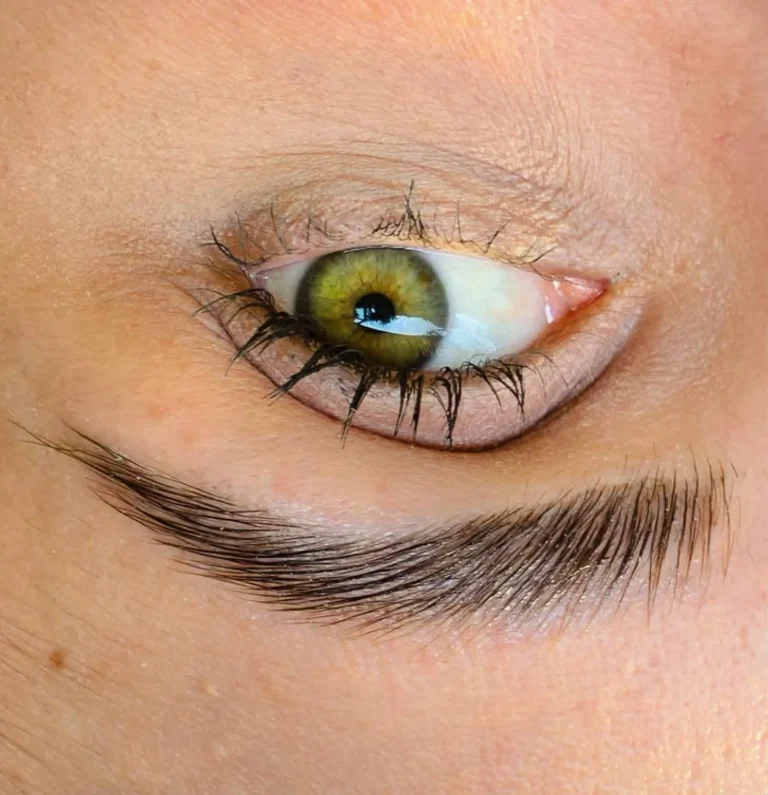 do celebrities get eyebrow tattoos